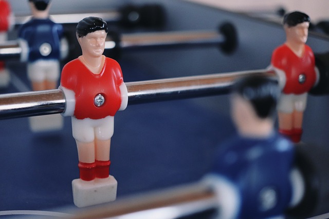 级球队的对 级球队的对